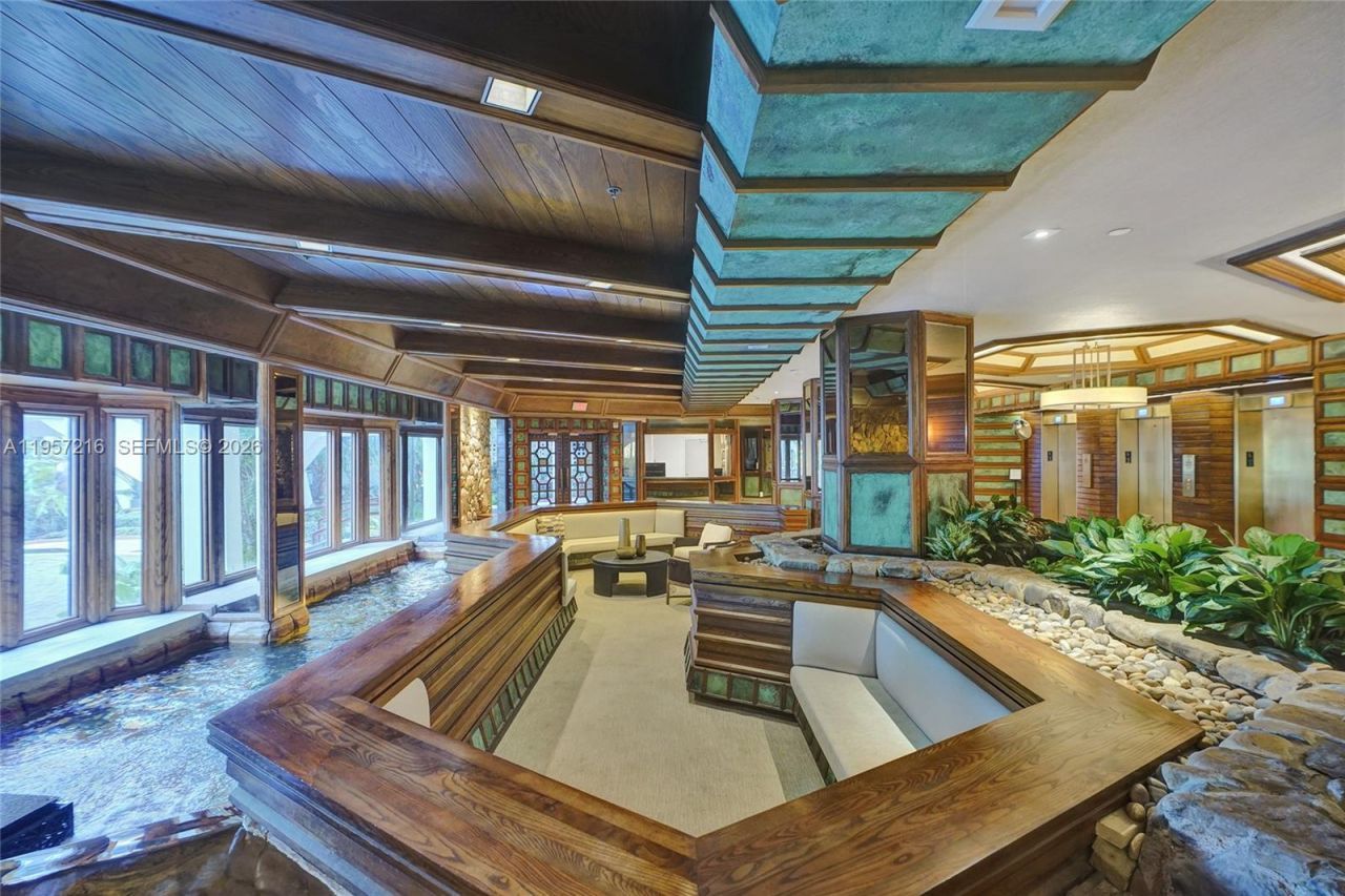 1000 Quayside Ter, Unit 1402, Miami, FL 33138 Photo