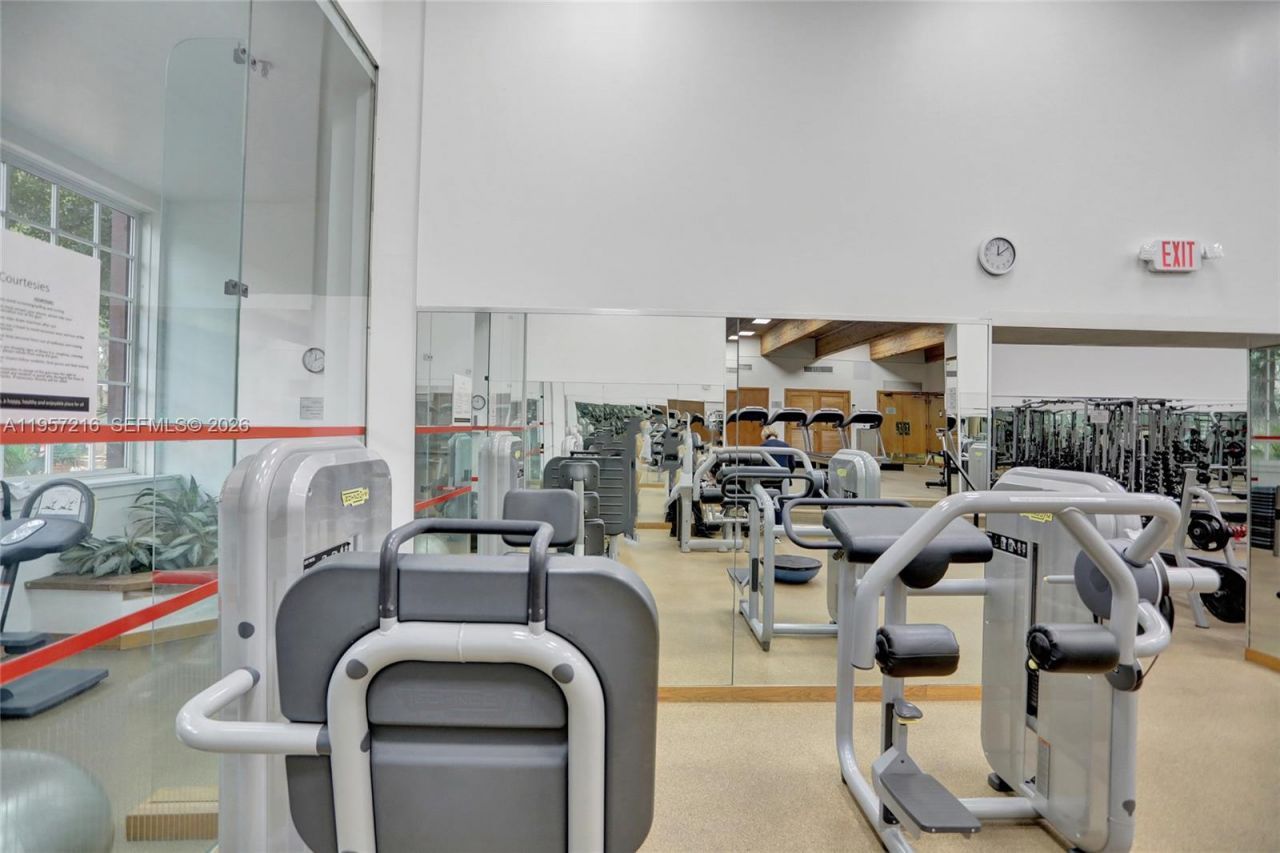 1000 Quayside Ter, Unit 1402, Miami, FL 33138 Photo