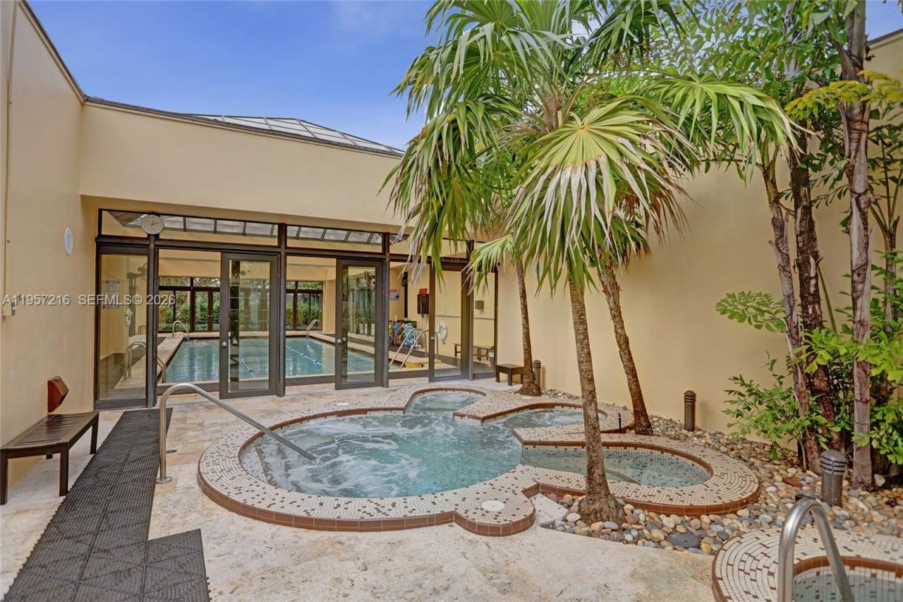 1000 Quayside Ter, Unit 1402, Miami, FL 33138 Photo