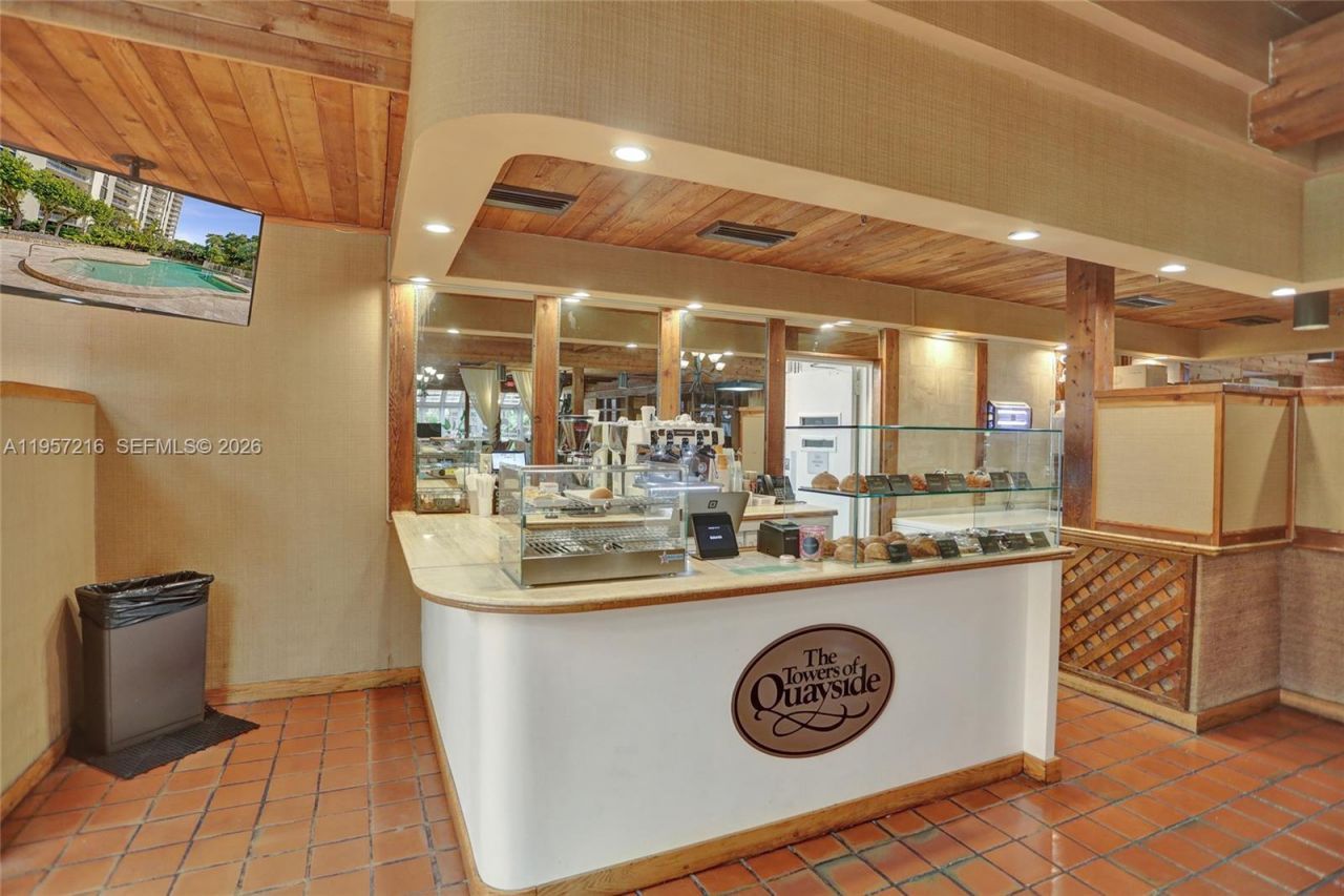 1000 Quayside Ter, Unit 1402, Miami, FL 33138 Photo