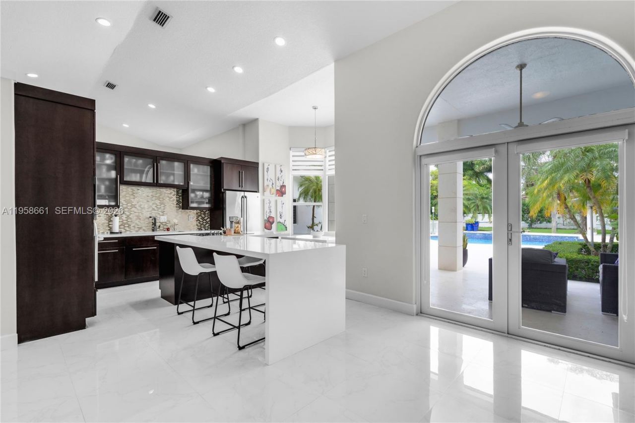 429 NW 130th Ave, Miami, FL 33182 Photo