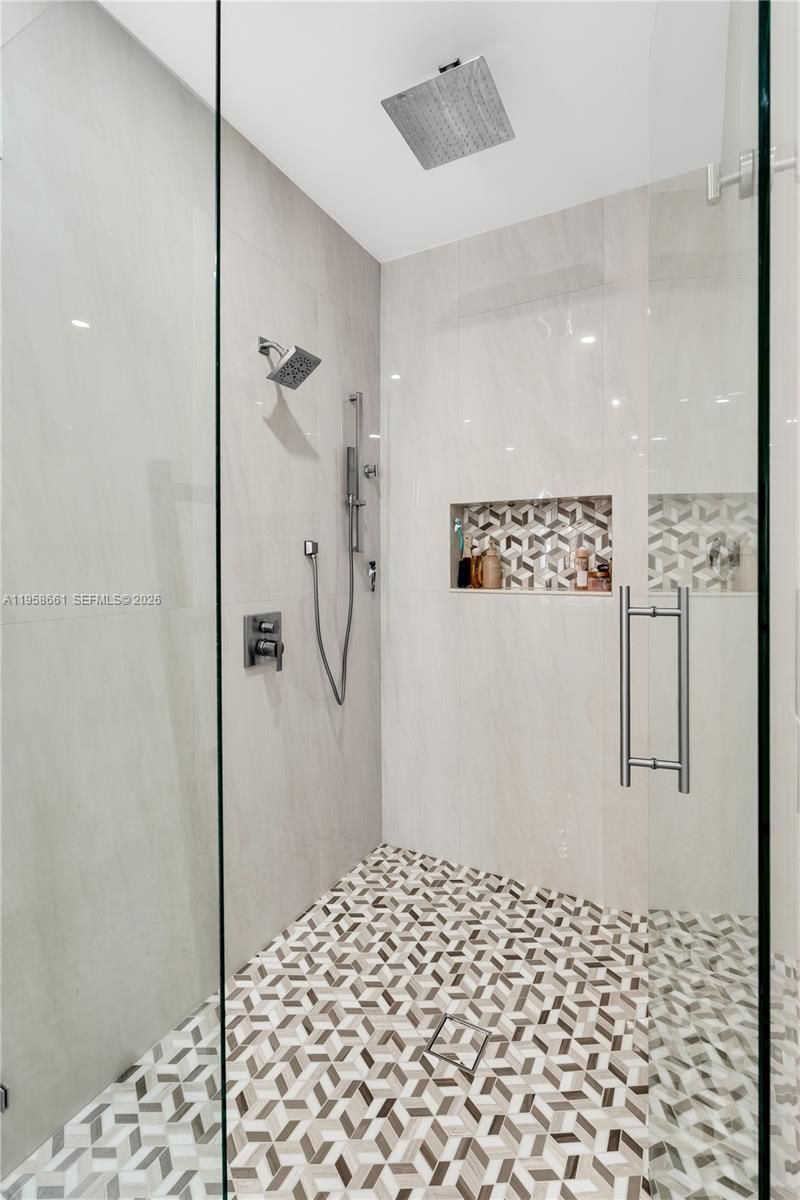 429 NW 130th Ave, Miami, FL 33182 Photo