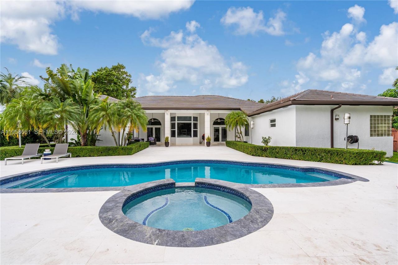 429 NW 130th Ave, Miami, FL 33182 Photo