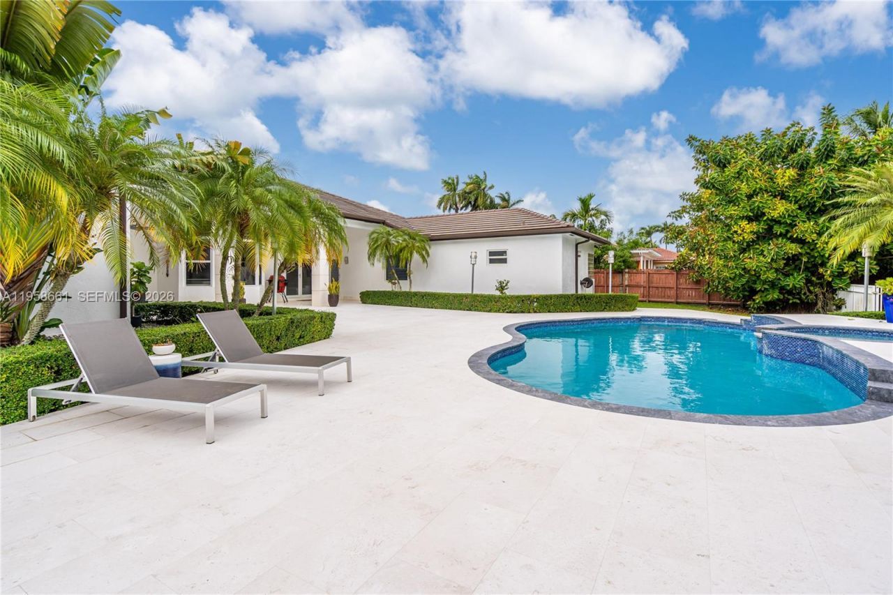 429 NW 130th Ave, Miami, FL 33182 Photo