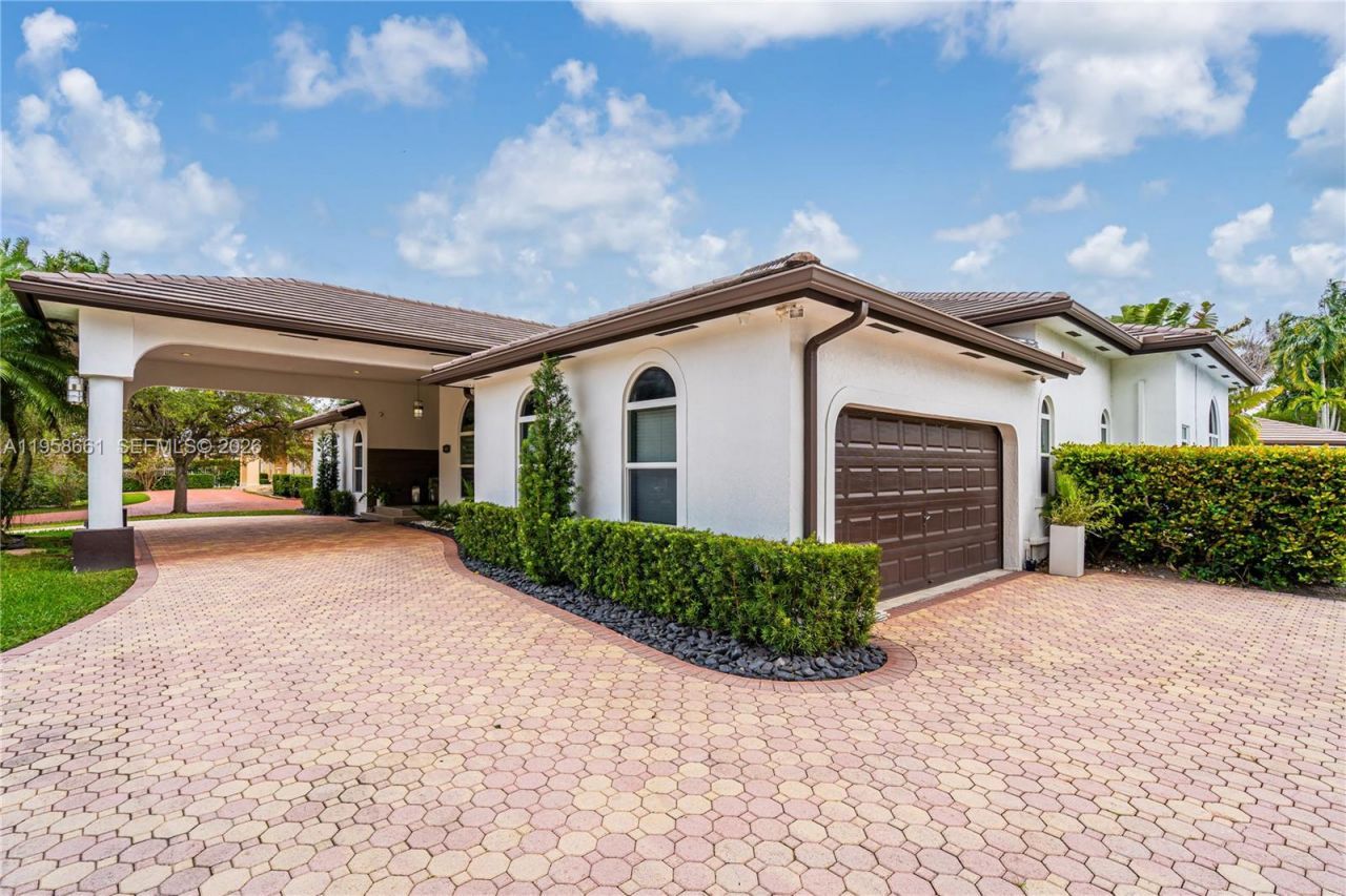 429 NW 130th Ave, Miami, FL 33182 Photo