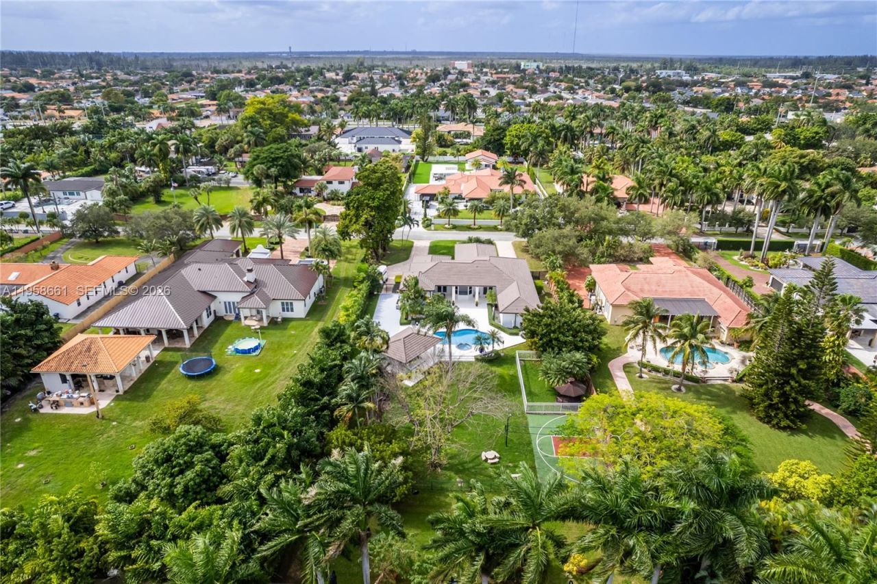 429 NW 130th Ave, Miami, FL 33182 Photo