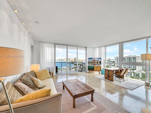 7929 West Dr , Unit 1501, North Bay Village, FL 33141