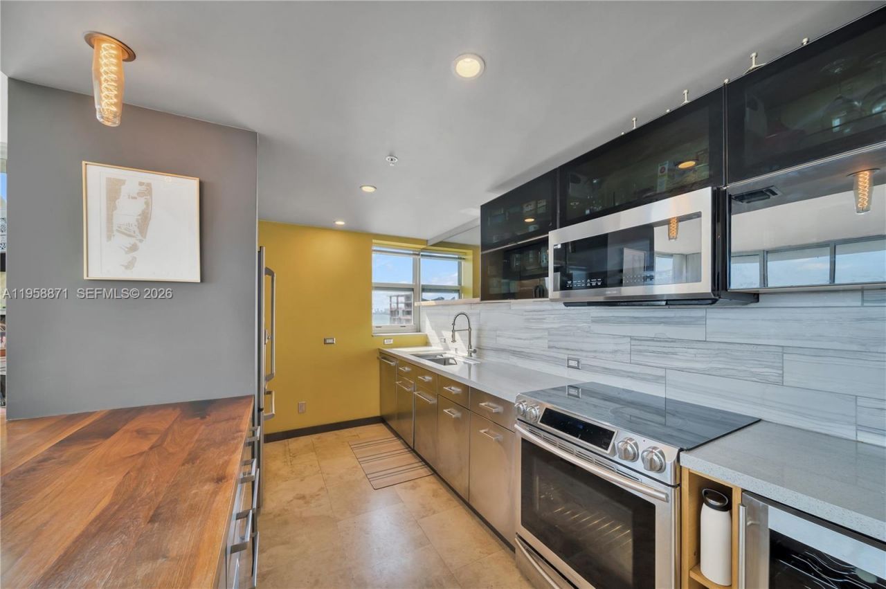 7929 West Dr , Unit 1501, North Bay Village, FL 33141 Photo