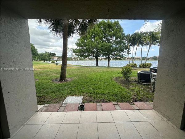 5005 Wiles Rd , Unit 104, Coconut Creek, FL 33073