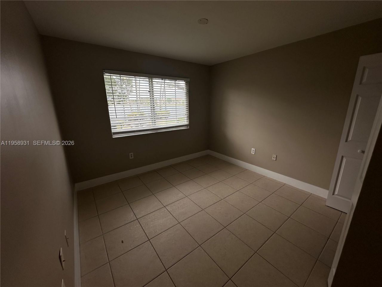 5005 Wiles Rd, Unit 104, Coconut Creek, FL 33073 Photo