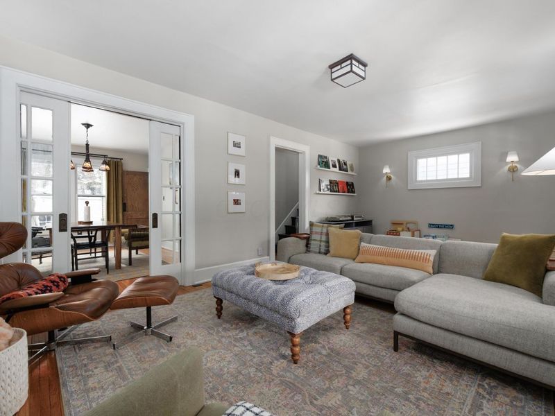 61 Tibet Road, Columbus, OH 43202 Photo 12