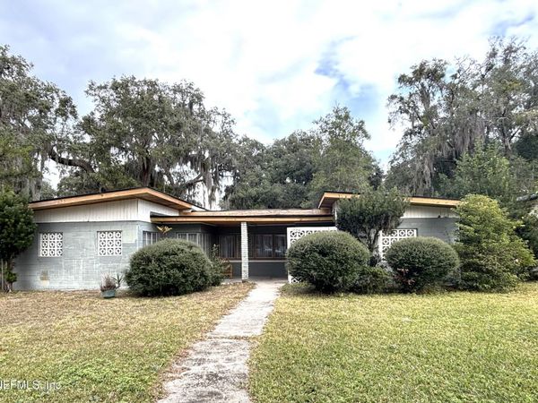 726 ST JOHNS Avenue, Green Cove Springs, FL 32043