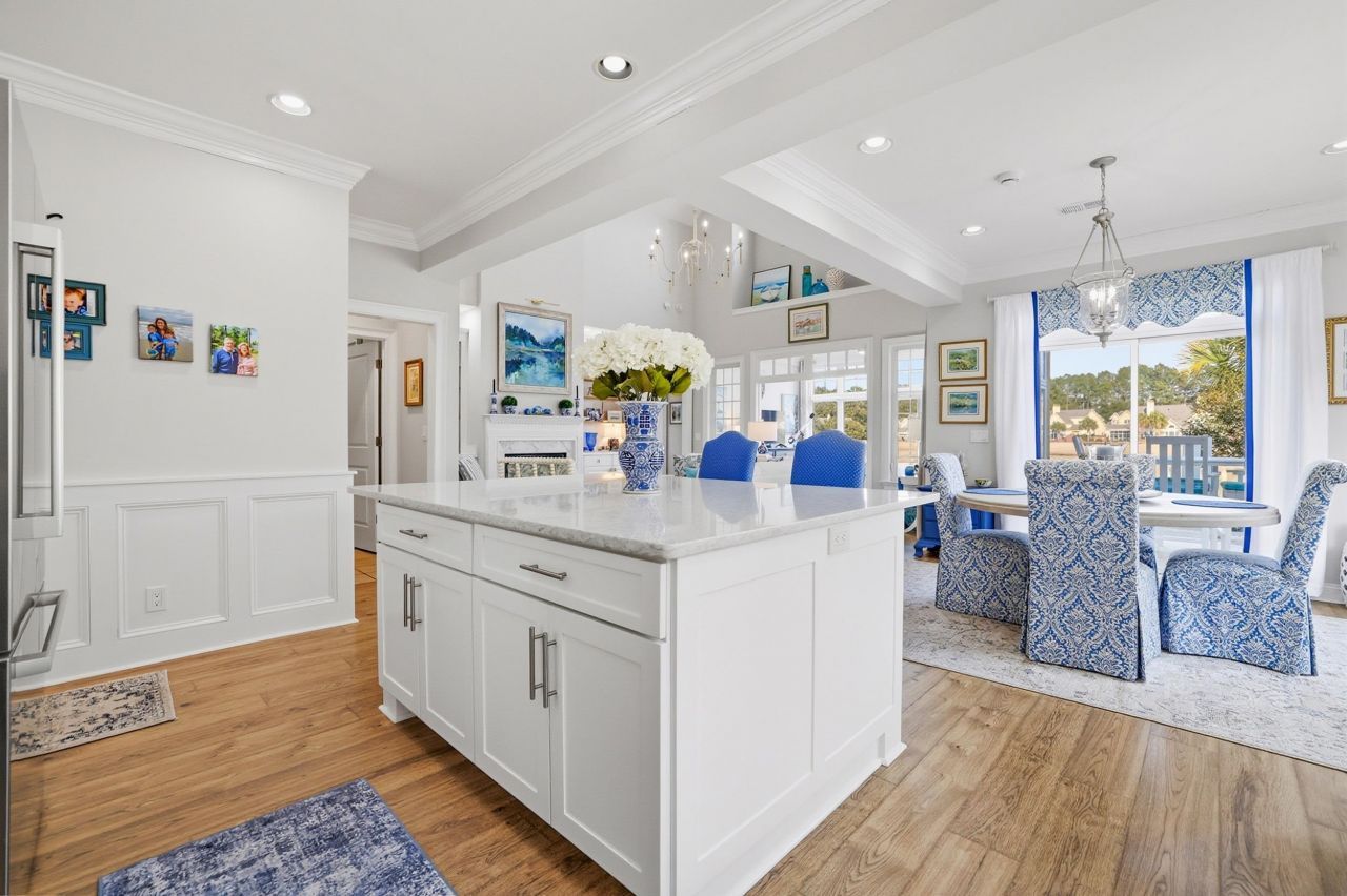 513 Huntington Lake Circle Photo 14