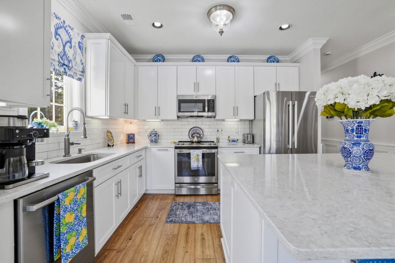 513 Huntington Lake Circle Photo 18