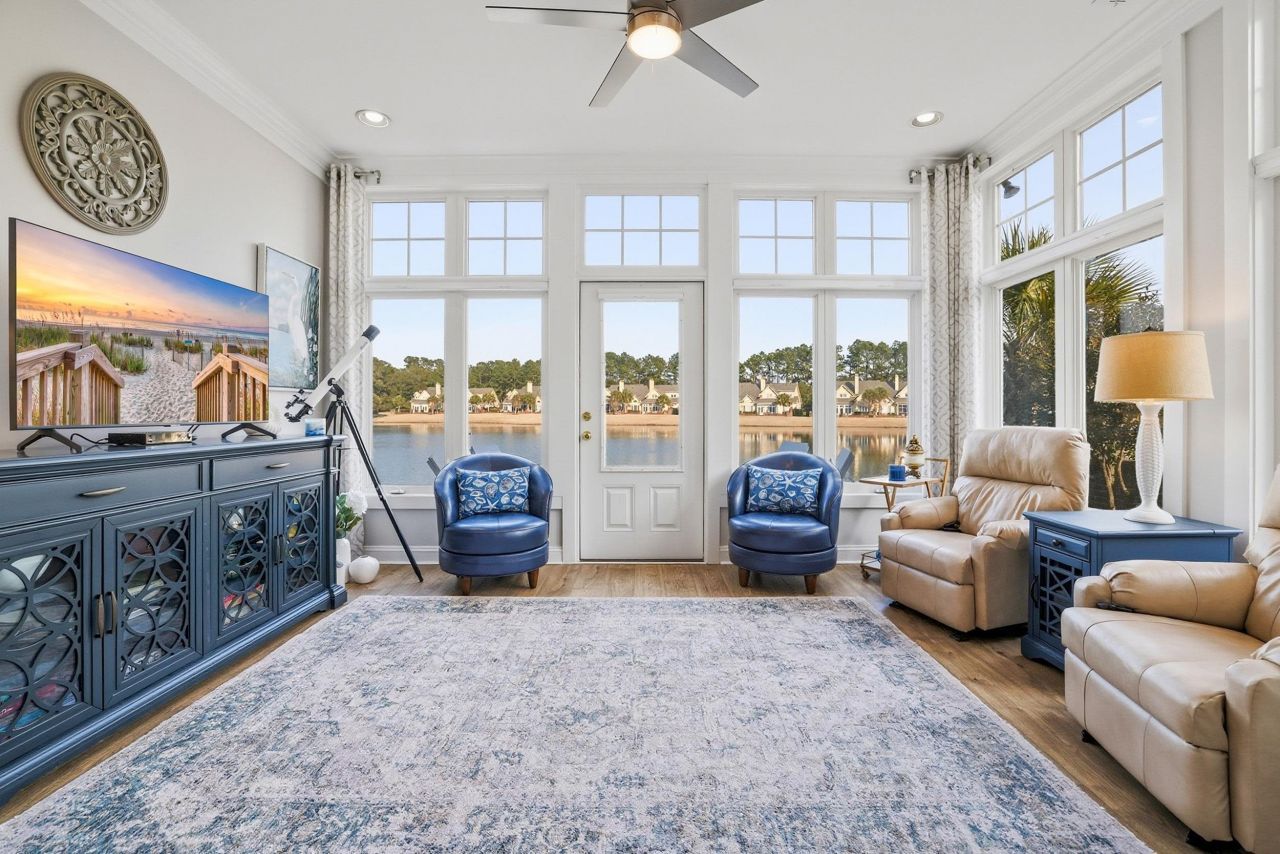 513 Huntington Lake Circle Photo 4