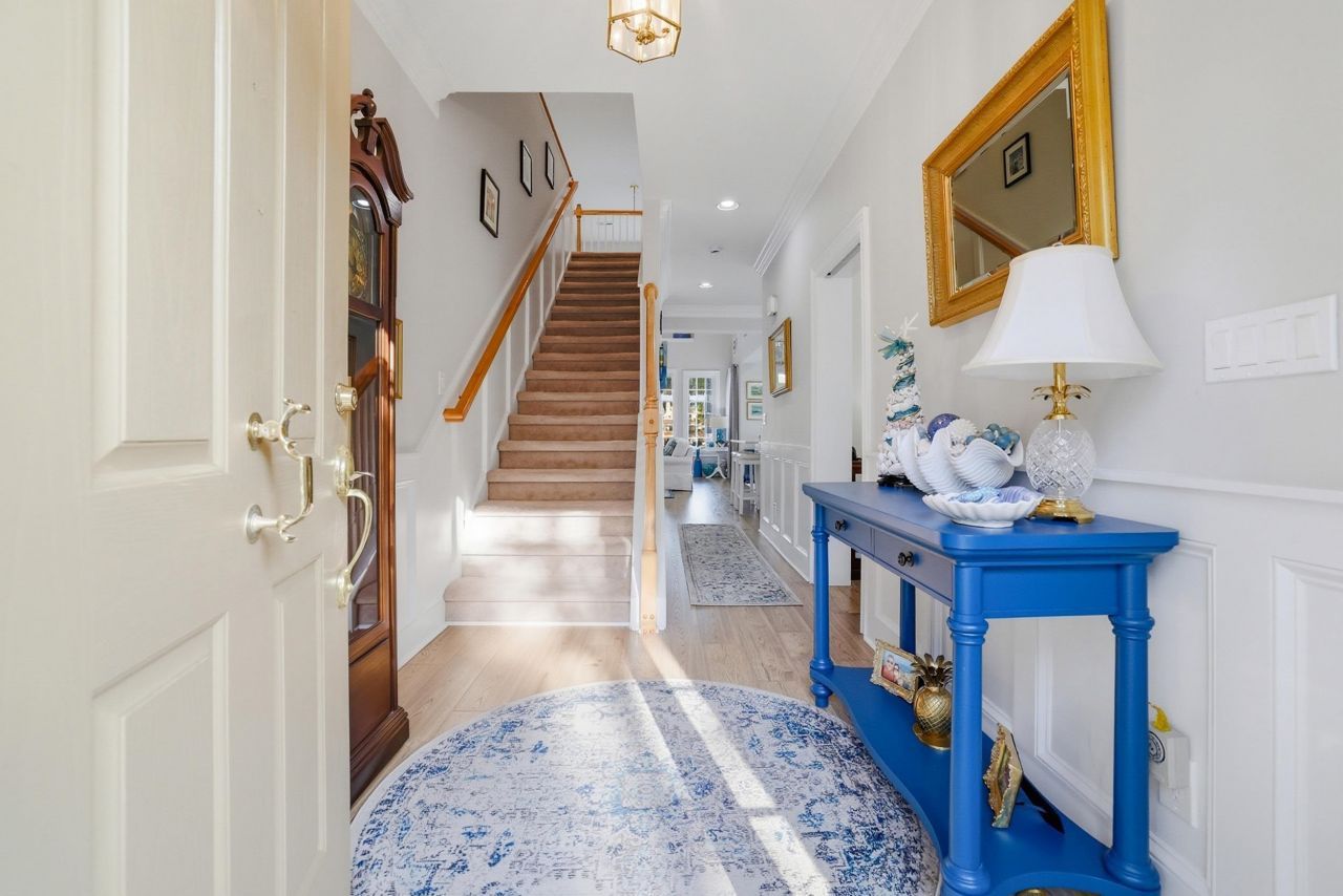 513 Huntington Lake Circle Photo 7