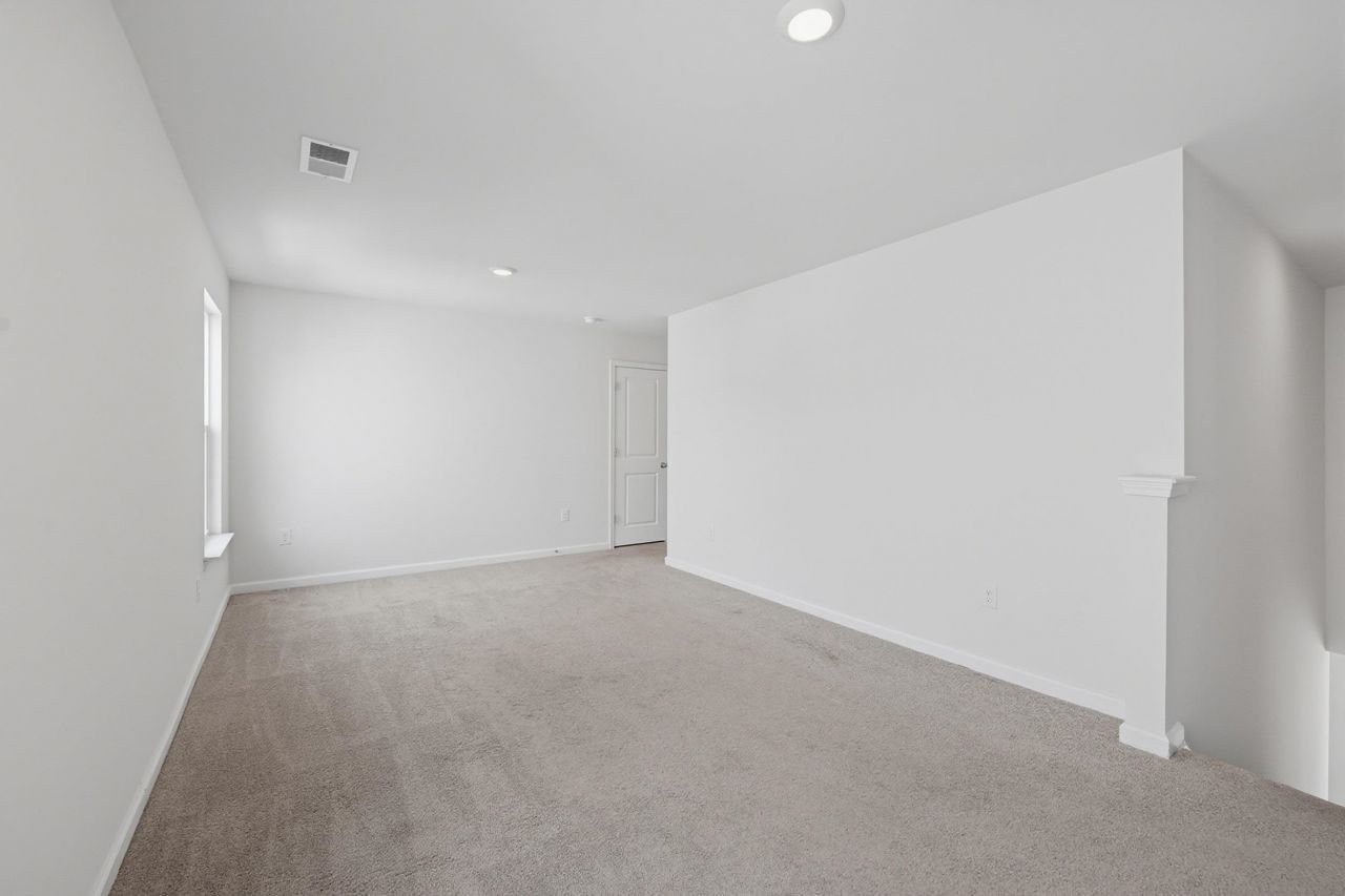 162 Kelsey Ct. Photo 8