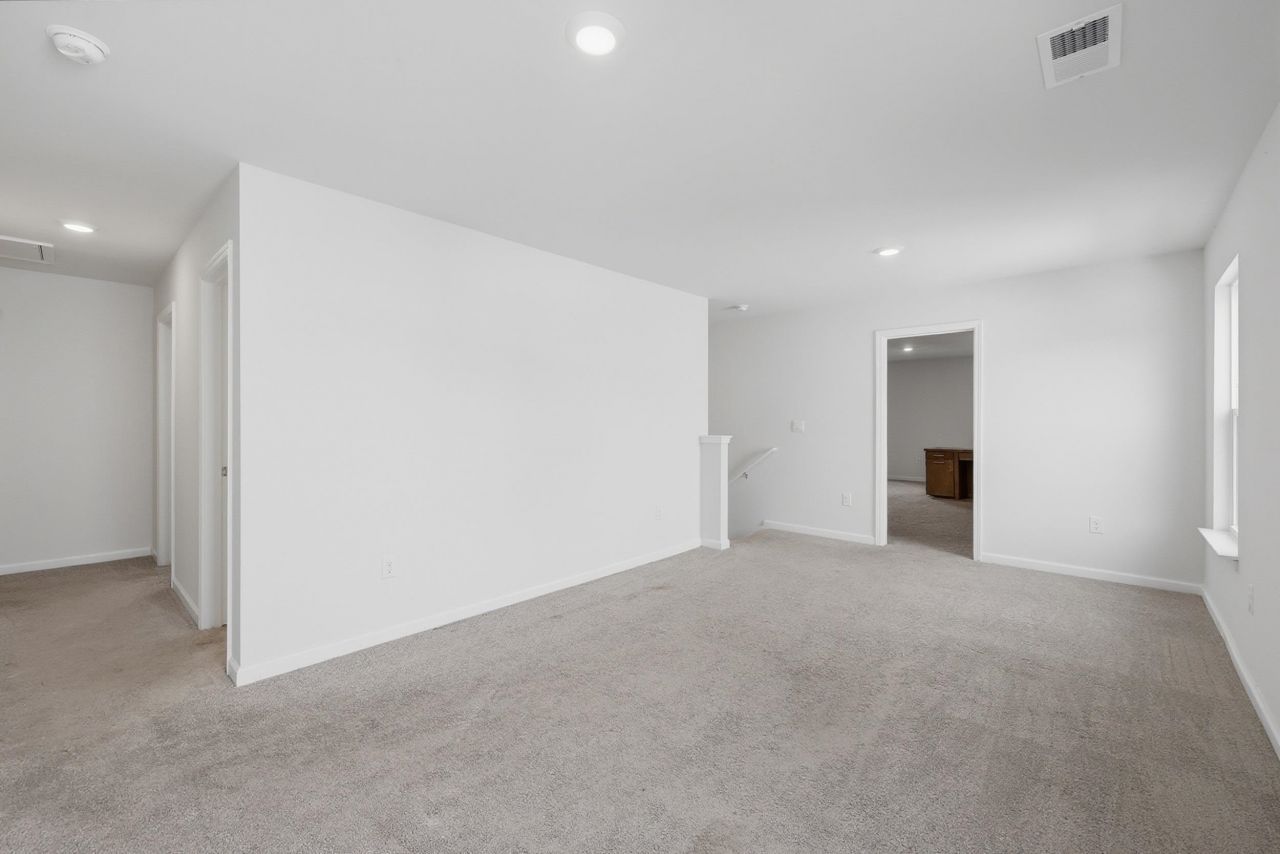 162 Kelsey Ct. Photo 9