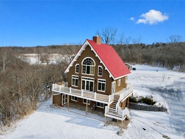 3006 Pompey Hollow Road, Cazenovia, NY 13035