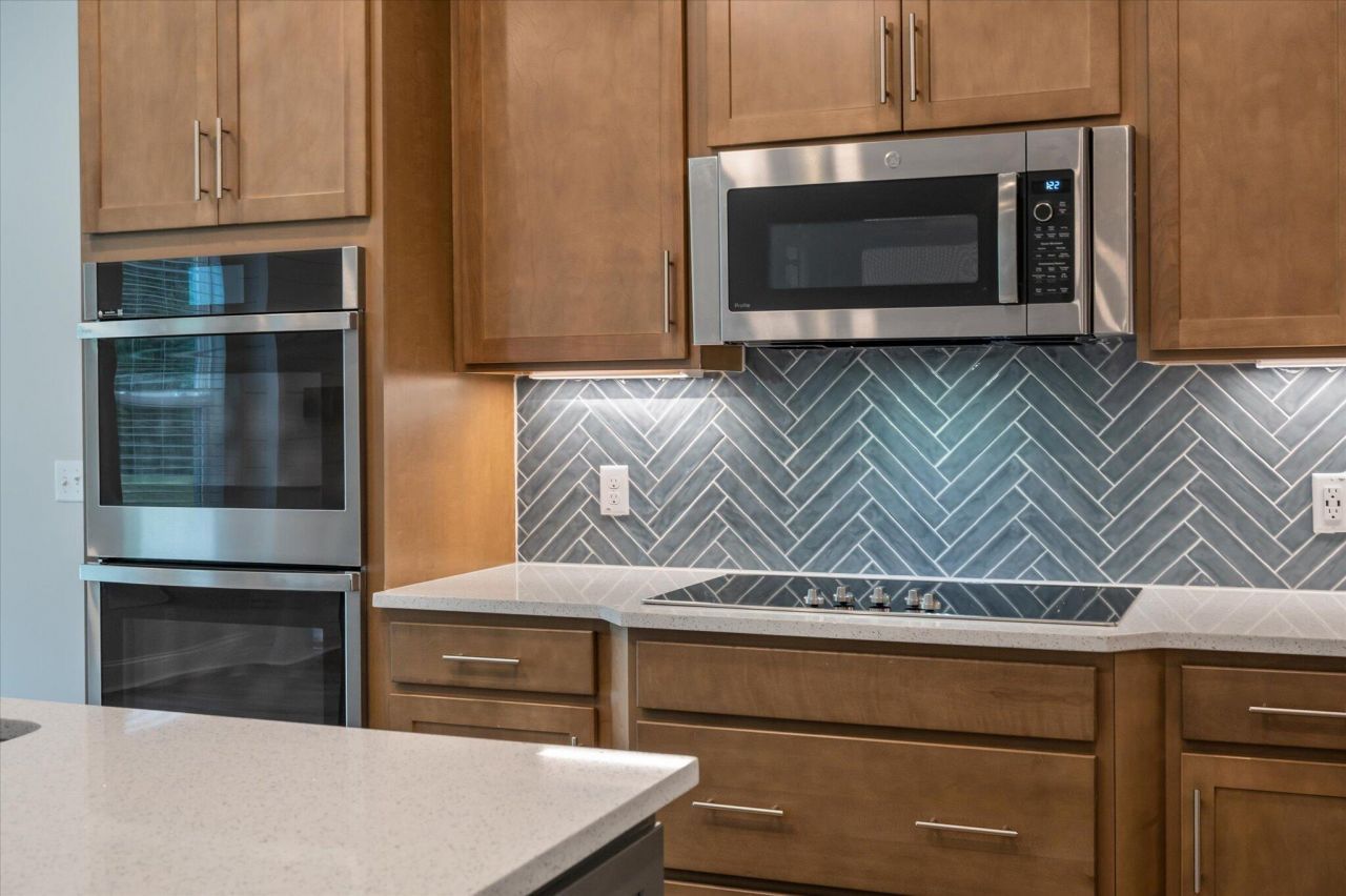 218 Palfrey Drive Photo 12