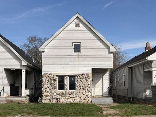 1305 N Garvin Street, Evansville, IN 47711