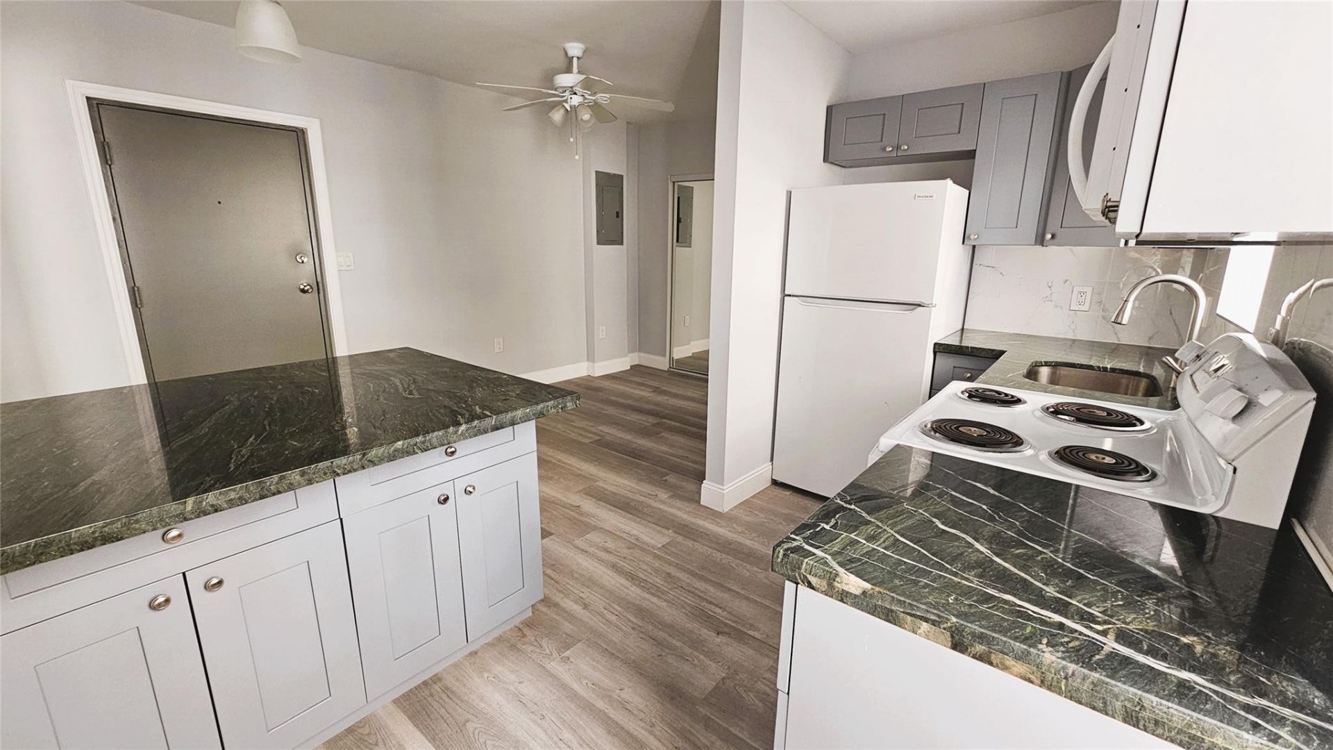 1142 SW 4th Street, Unit 3, Miami, FL 33130 Photo