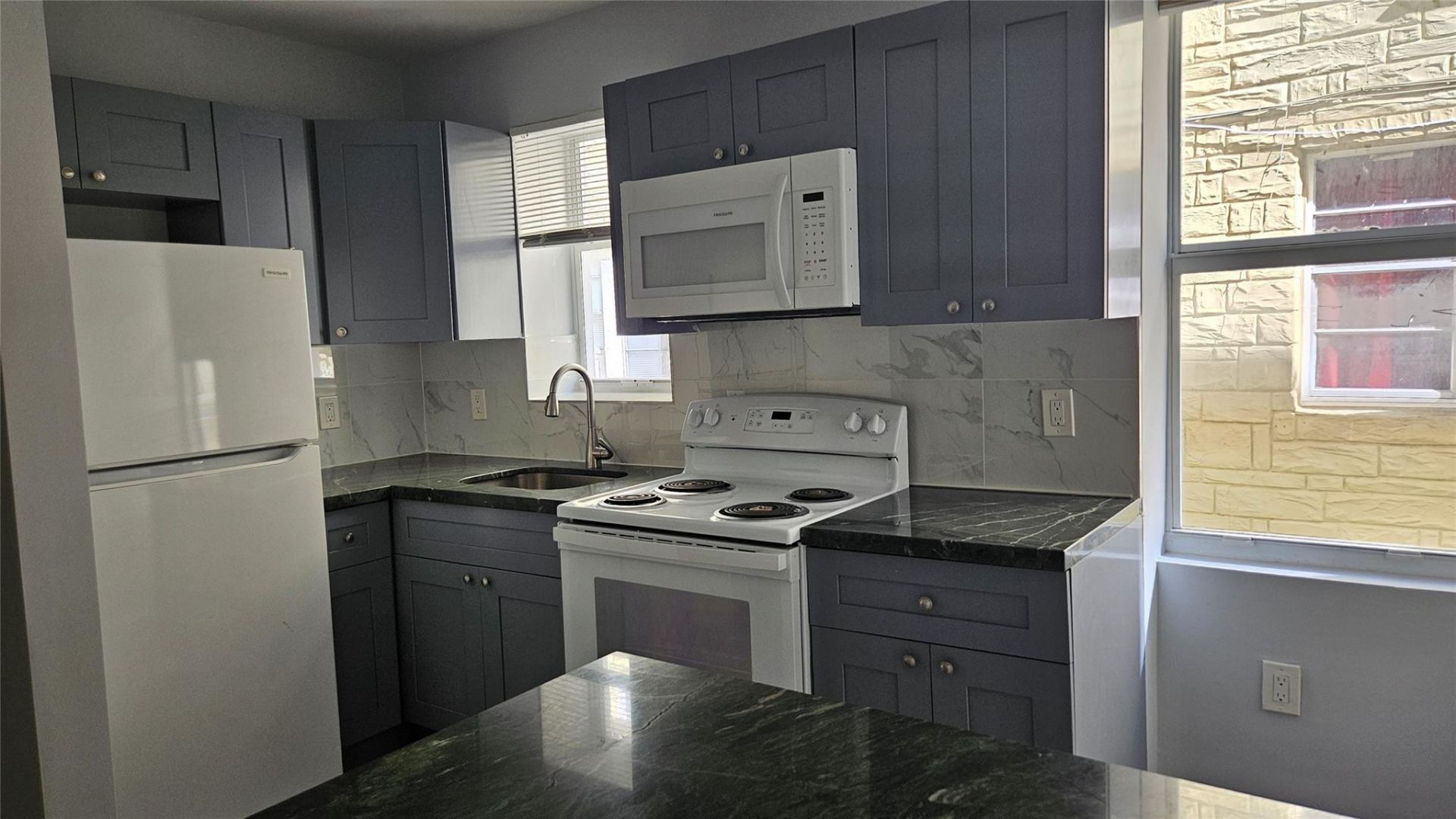 1142 SW 4th Street, Unit 3, Miami, FL 33130 Photo