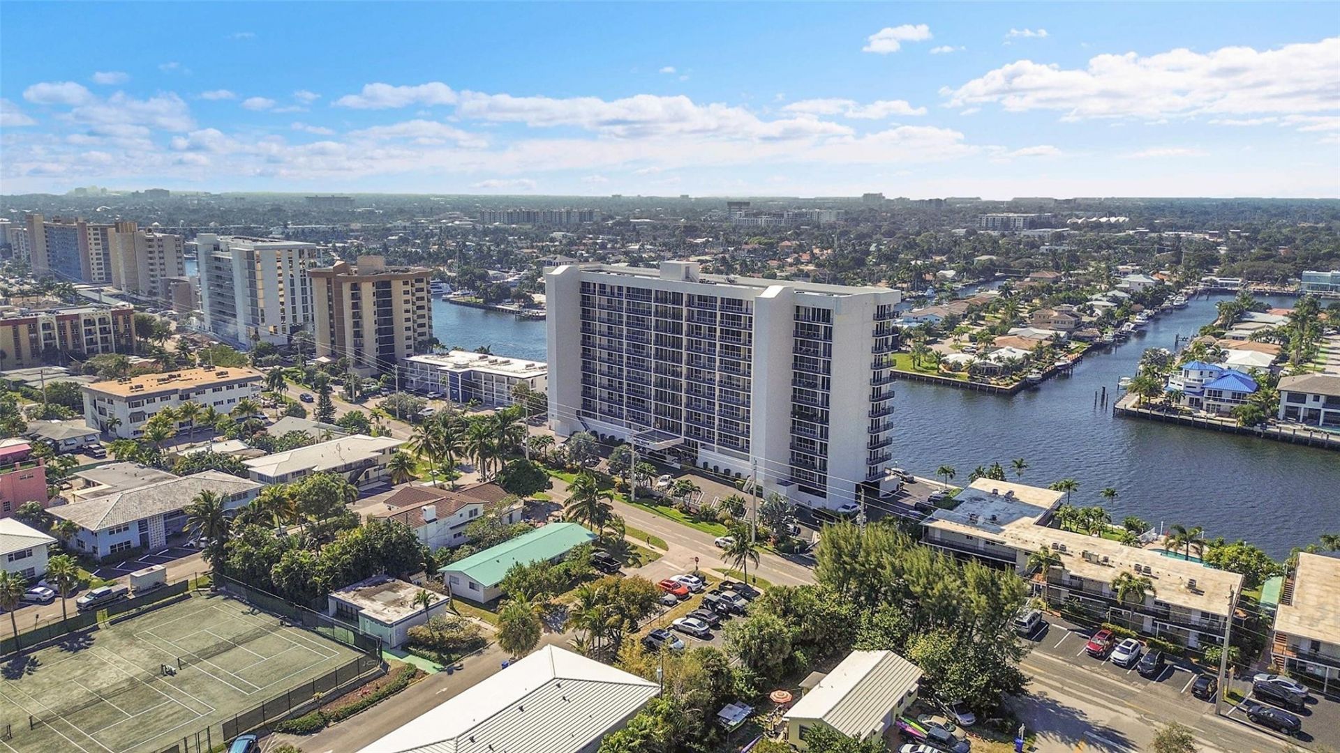 521 N Riverside Dr, Unit 707, Pompano Beach, FL 33062 Photo