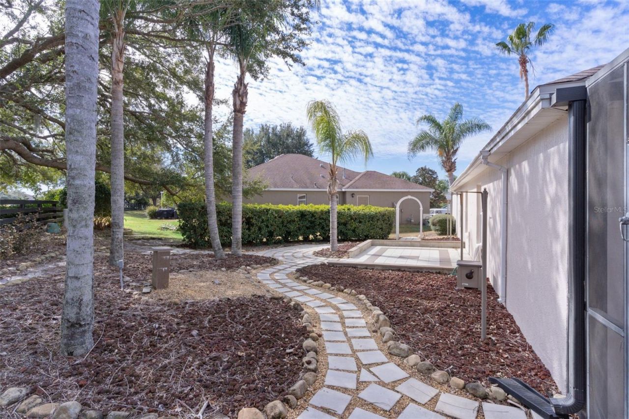 758 Moore Terrace, The Villages, FL 32162 Photo