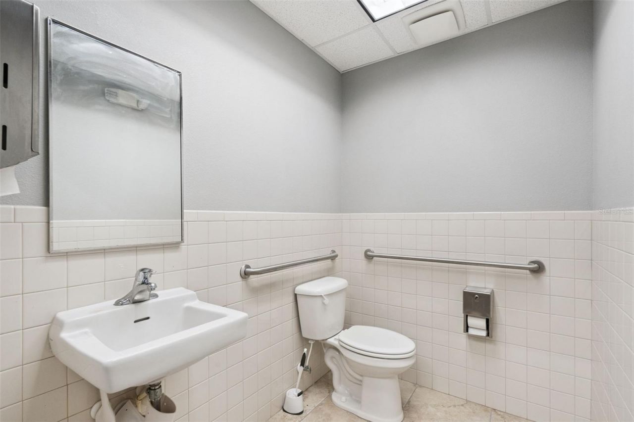 1404 & 1436 N Ronald Reagan Boulevard, Longwood, FL 32750 Photo