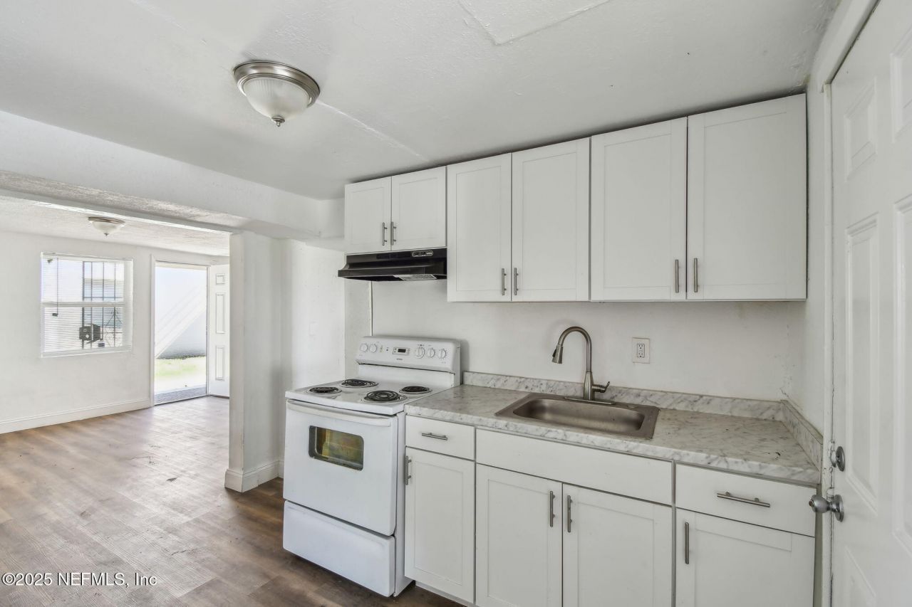 1330 Barnett Street, Jacksonville, FL 32209 Photo