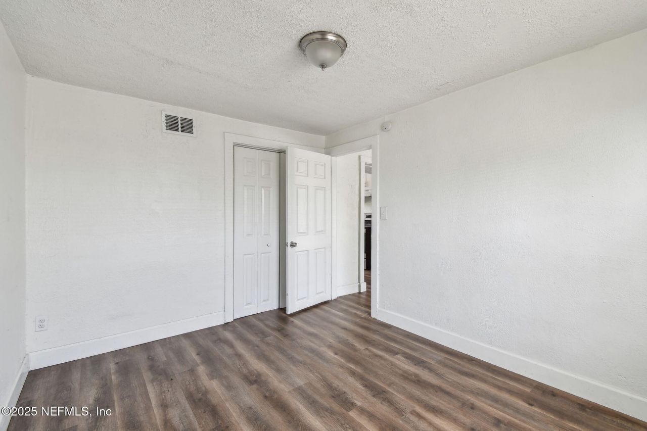 1330 Barnett Street, Jacksonville, FL 32209 Photo