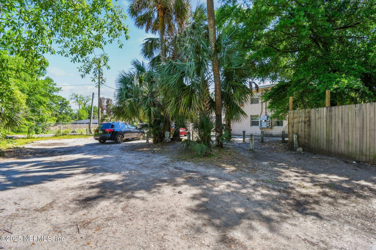 1330 Barnett Street, Jacksonville, FL 32209 Photo