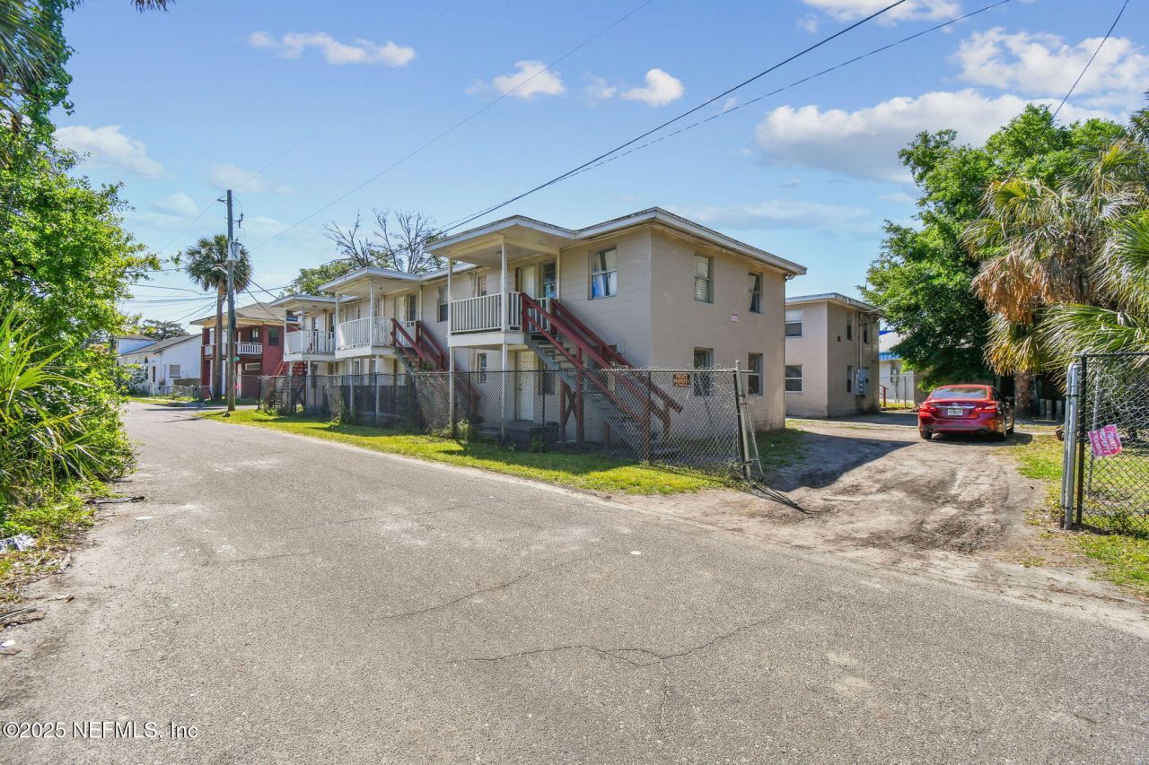 1330 Barnett Street, Jacksonville, FL 32209 Photo