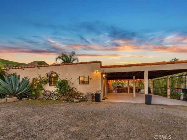 16950 Solana Lane, Canyon Country, CA 91351