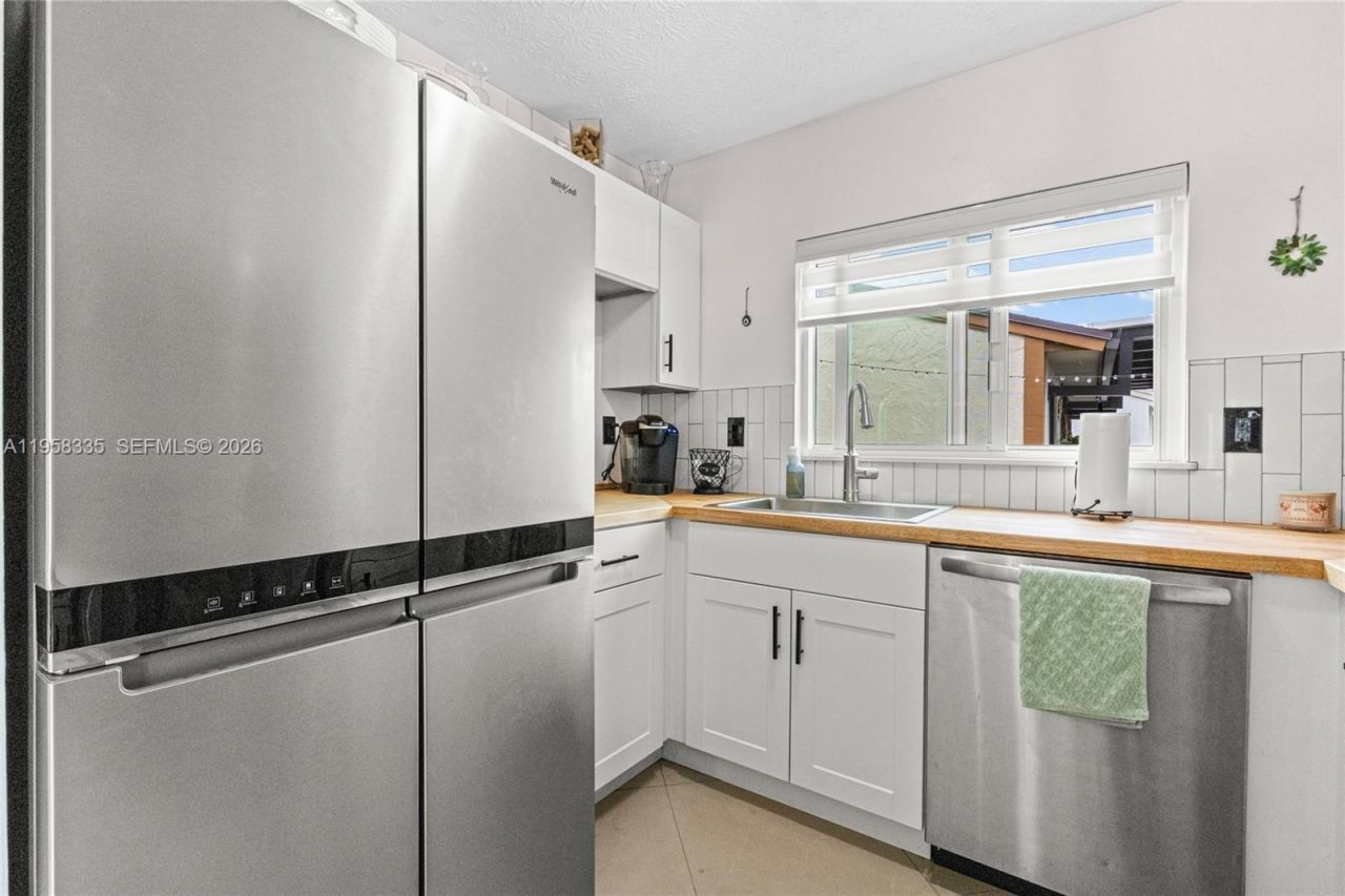 21839 SW 100th Pl, Cutler Bay, FL 33190 Photo