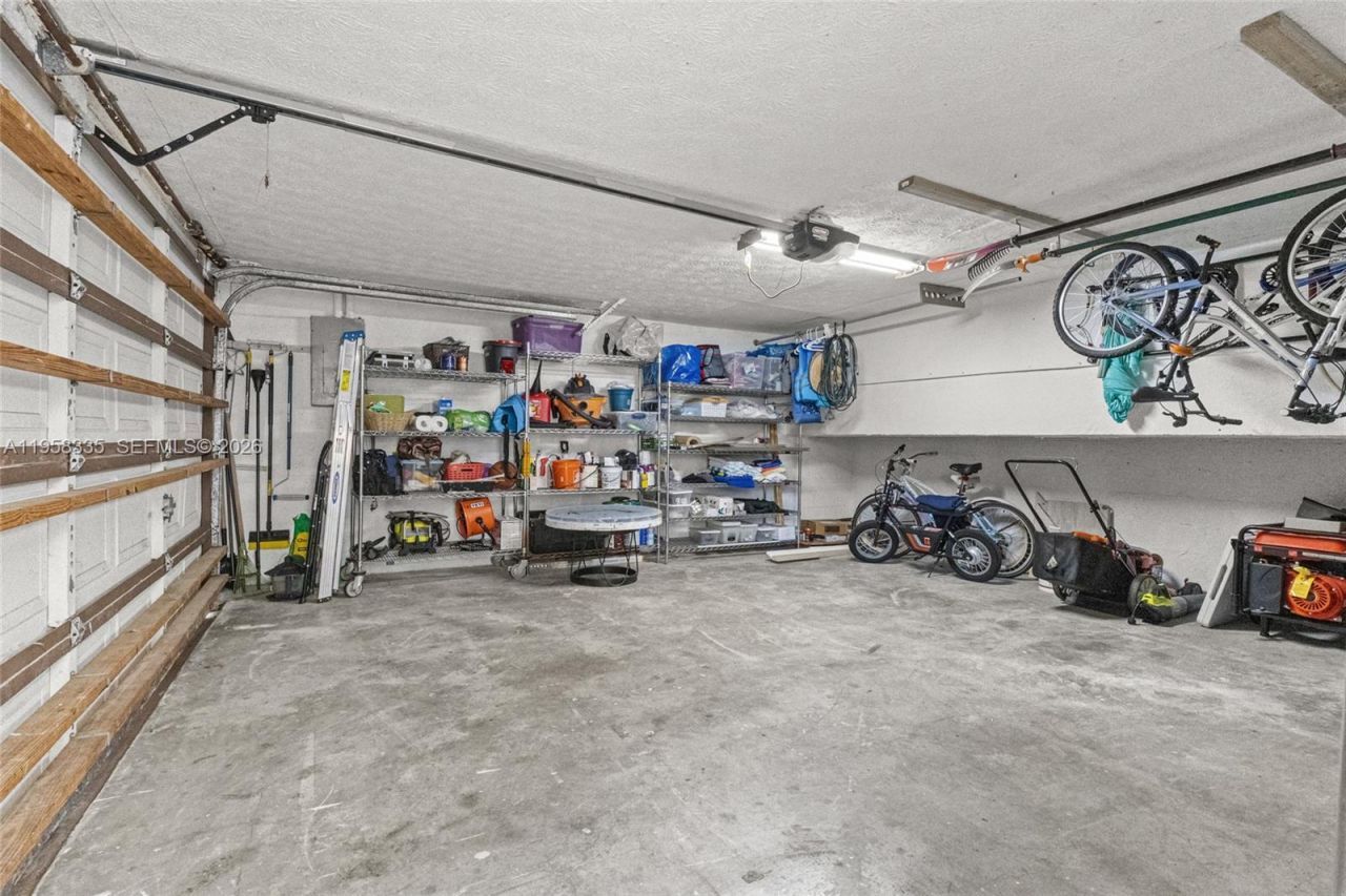 21839 SW 100th Pl, Cutler Bay, FL 33190 Photo