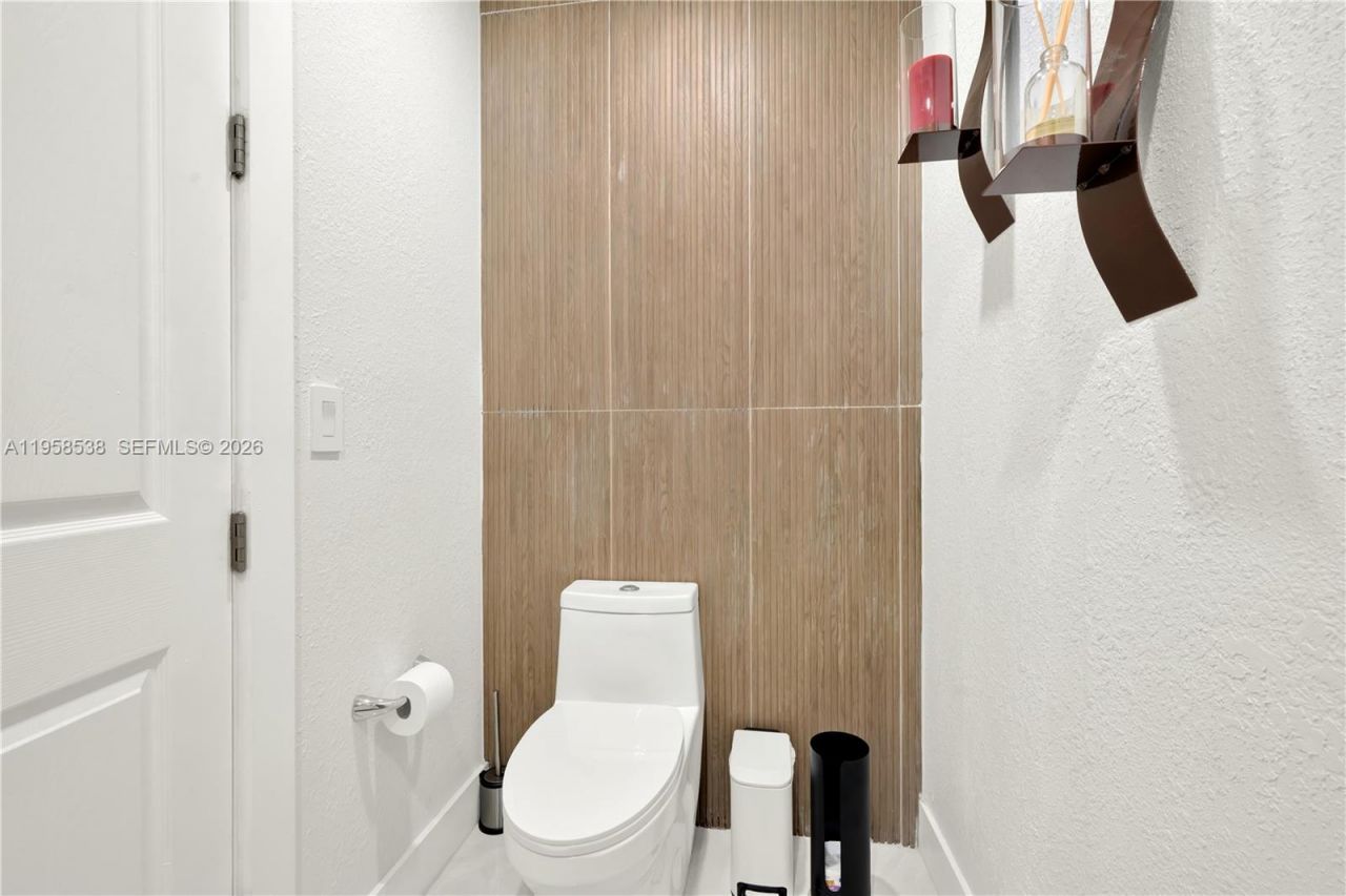 12301 NW 18th St , Plantation, FL 33323 Photo