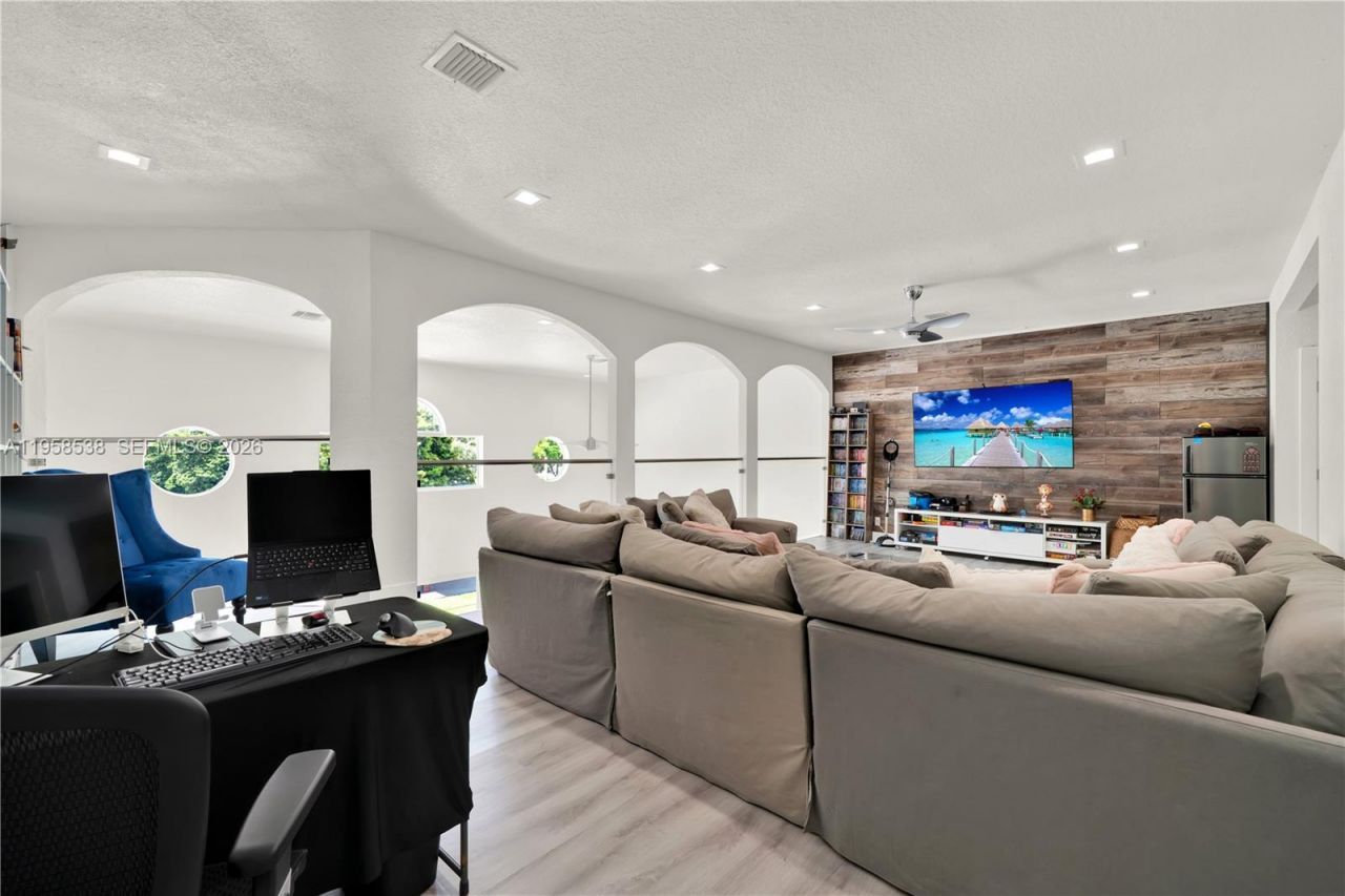 12301 NW 18th St , Plantation, FL 33323 Photo