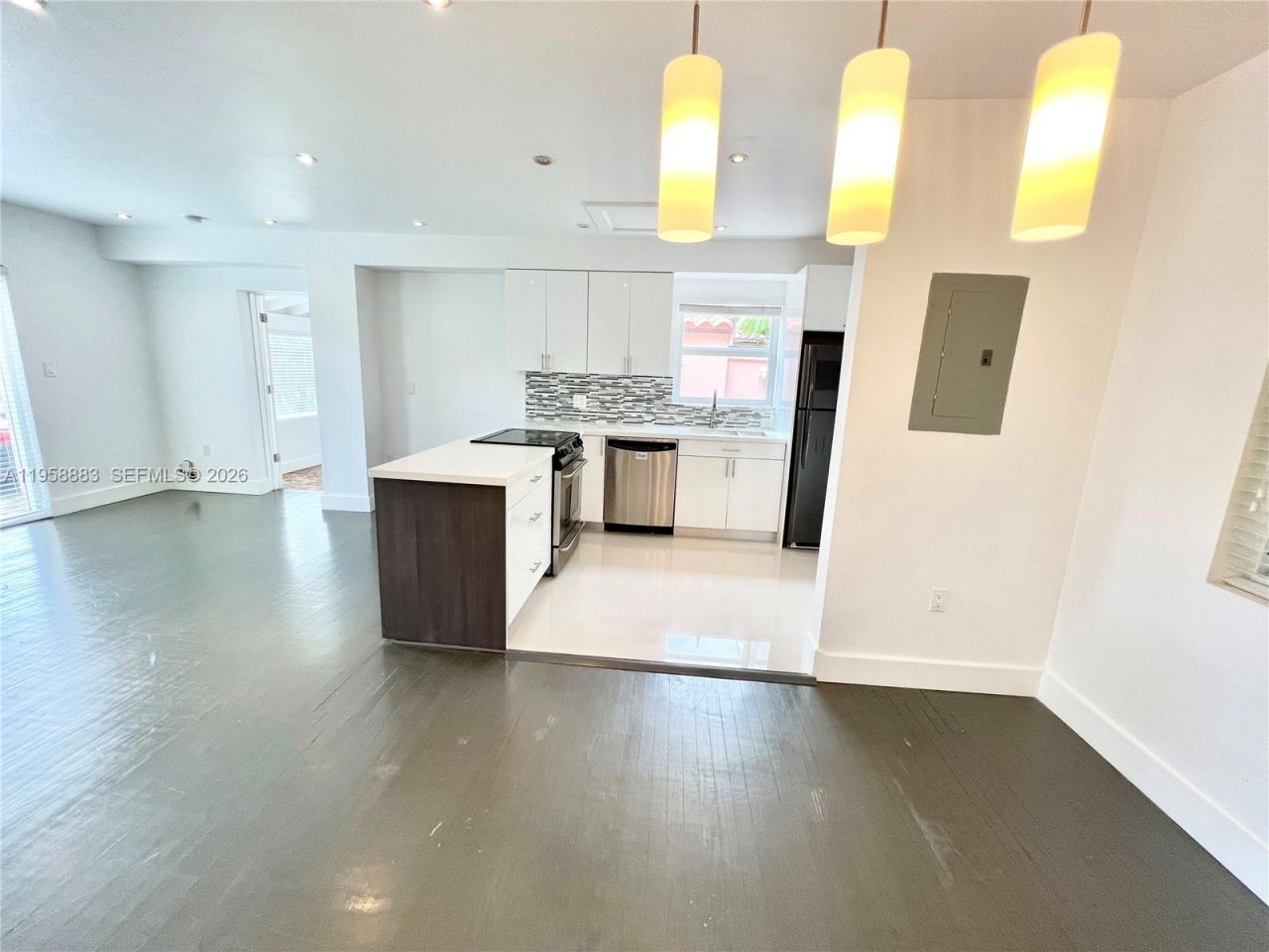 125 NW 100th St, Miami Shores, FL 33150 Photo