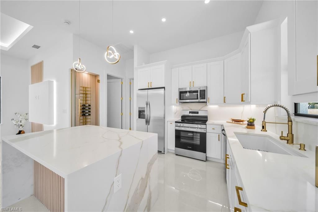 482 Labree Ave S, Lehigh Acres, FL 33974 Photo