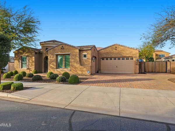 20066 E RUSSET Road, Queen Creek, AZ 85142
