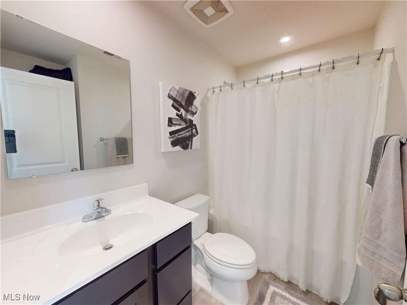 780 Pine Spring Drive, Painesville, OH 44077 Photo 16