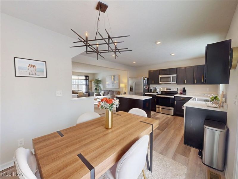 780 Pine Spring Drive, Painesville, OH 44077 Photo 4