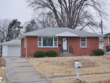1617 N 58th Street, Lincoln, NE 68505