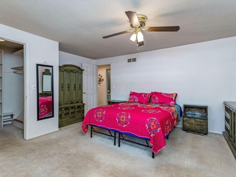 655 Providence Avenue, Unit B, Columbus, OH 43214 Photo 14