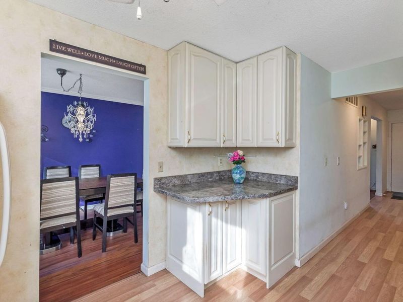 655 Providence Avenue, Unit B, Columbus, OH 43214 Photo 6