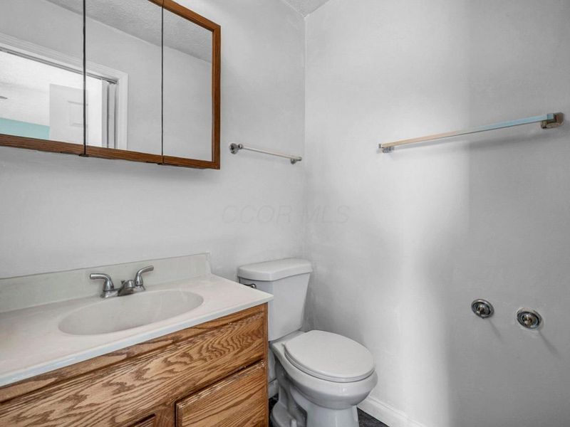 9419 Sovereign Road, Thornville, OH 43076 Photo 24