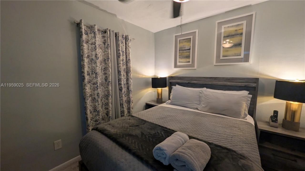 19374 NW 30th Ct, Miami Gardens, FL 33056 Photo