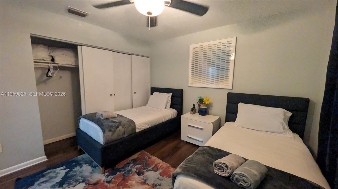 19374 NW 30th Ct, Miami Gardens, FL 33056 Photo